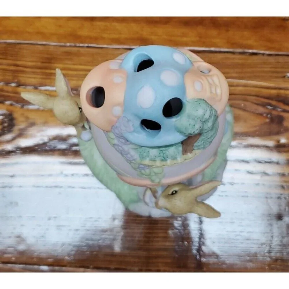 Caffco Easter Egg Lighted Porcelain House Light